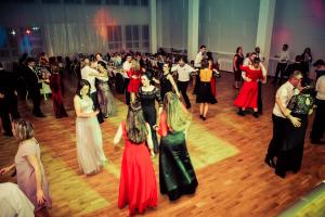 6. Farský ples